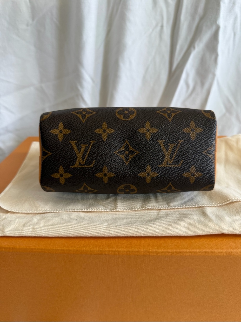 ❌SOLD❌ Louis Vuitton Monogram Nano Speedy Handbag with Vachetta Trim - Picture 8 of 13